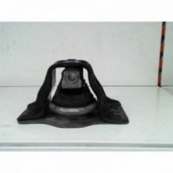 Support moteur droit...