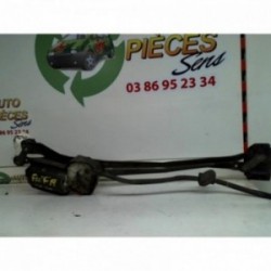 Moteur essuie glace avant...