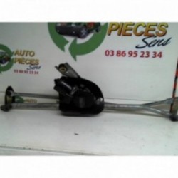 Moteur essuie glace avant...