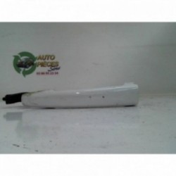 Poignee porte avant droit...