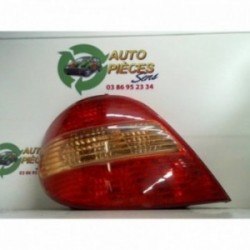 Feu arriere principal...