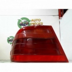 Feu arriere principal...