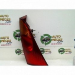 Feu arriere principal...