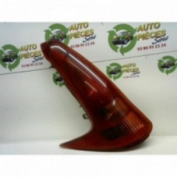 Feu arriere principal...