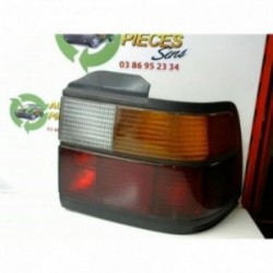 Feu arriere principal droit...