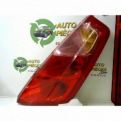 Feu arriere principal droit...