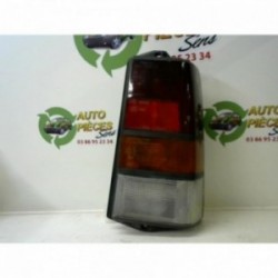 Feu arriere principal droit...