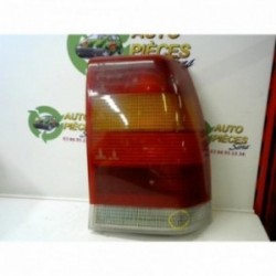 Feu arriere principal droit...