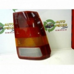 Feu arriere principal droit...