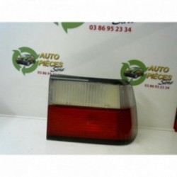 Feu arriere principal droit...