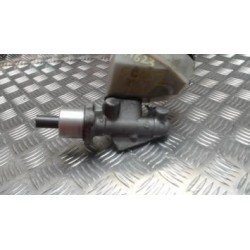 Maitre cylindre (freinage)...