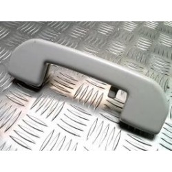 Poignee de maintien arriere...