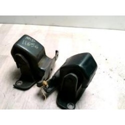 Charniere de porte arriere...