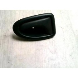 Poignee interieur avant...