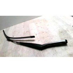 Bras essuie glace avant...