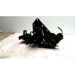 Serrure avant gauche FORD...