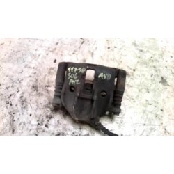 Etrier avant droit...