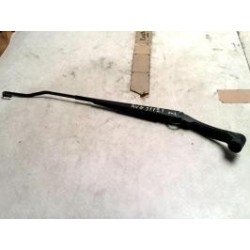 Bras essuie glace avant...