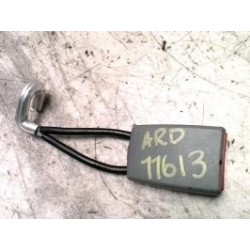 Attache ceinture arriere...