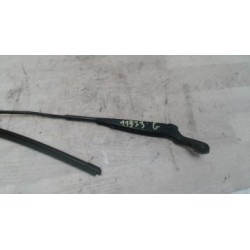 Bras essuie glace avant...