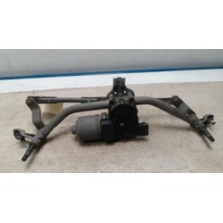 Moteur essuie glace avant...