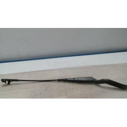 Bras essuie glace avant...