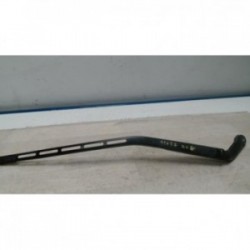 Bras essuie glace avant...