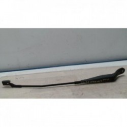 Bras essuie glace avant...