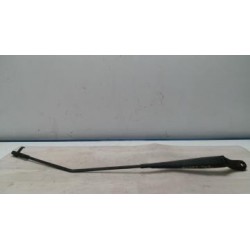 Bras essuie glace avant...