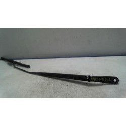 Bras essuie glace avant...