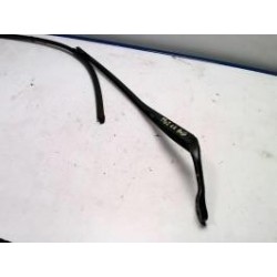 Bras essuie glace avant...