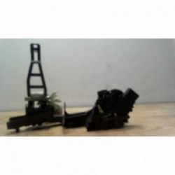 Serrure avant gauche FORD...