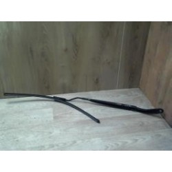 Bras essuie glace avant...