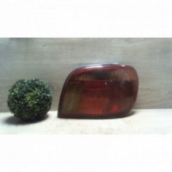 Feu arriere principal droit...