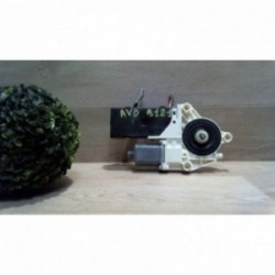 Moteur leve vitre avant...