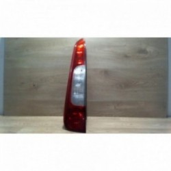 Feu arriere principal...