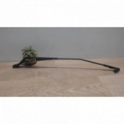 Bras essuie glace avant...