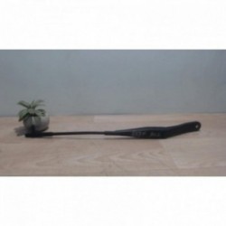 Bras essuie glace avant...