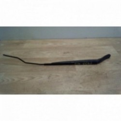 Bras essuie glace avant...