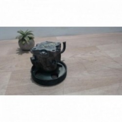 Pompe de direction PEUGEOT...