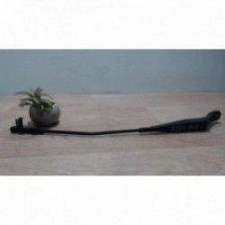 Bras essuie glace avant...