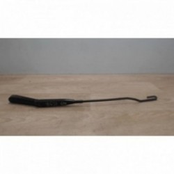 Bras essuie glace avant...