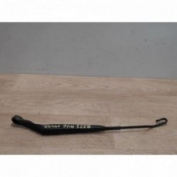 Bras essuie glace avant...