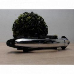 Poignee porte avant droit...