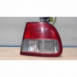 Feu arriere principal droit...