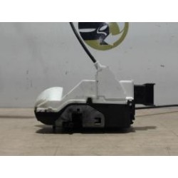 Serrure avant gauche...