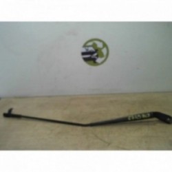 Bras essuie glace avant...