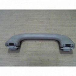 Poignee de maintien avant...