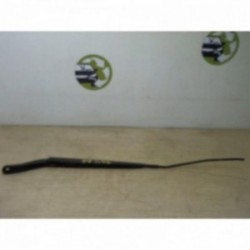 Bras essuie glace avant...