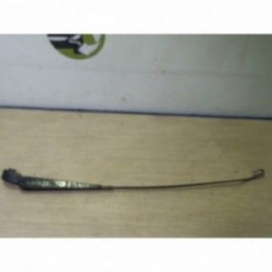 Bras essuie glace avant...